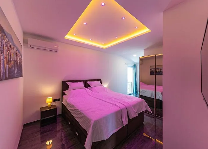 Premium Apartment With Jacuzzi